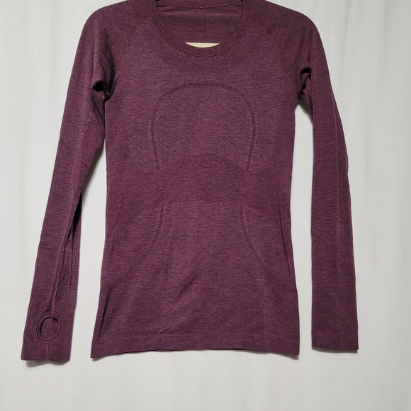 Lululemon Swiftly Tech Long Sleeve Size 6 Top - In Color Dark Adobe/Misty Merlot - Picture 2 of 4